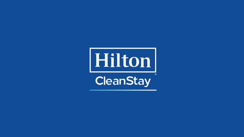 Hampton Inn & Suites Washington-Dulles International Airport Стерлинг Экстерьер фото