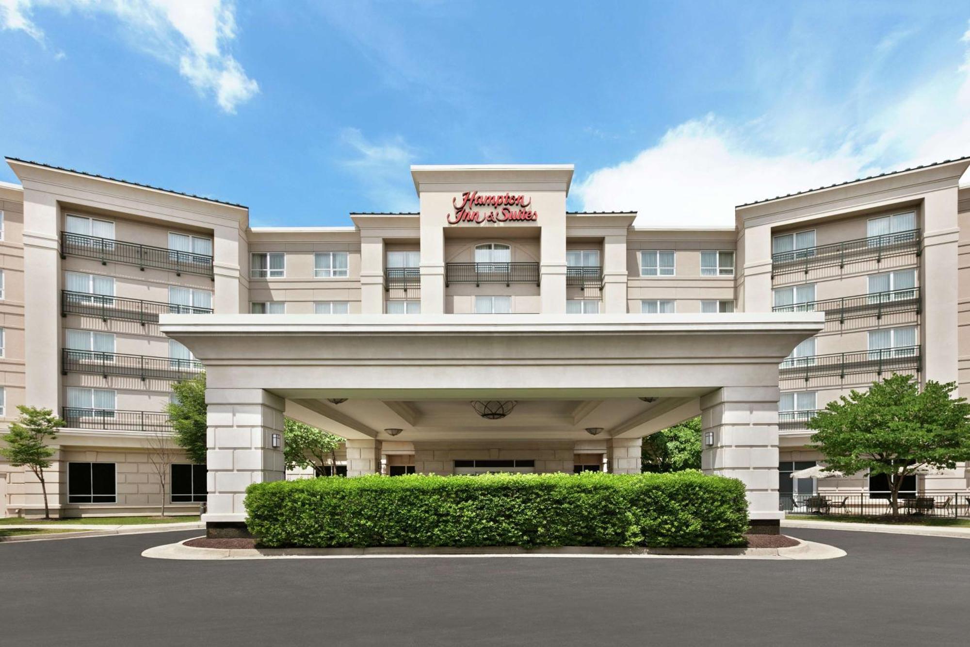 Hampton Inn & Suites Washington-Dulles International Airport Стерлинг Экстерьер фото
