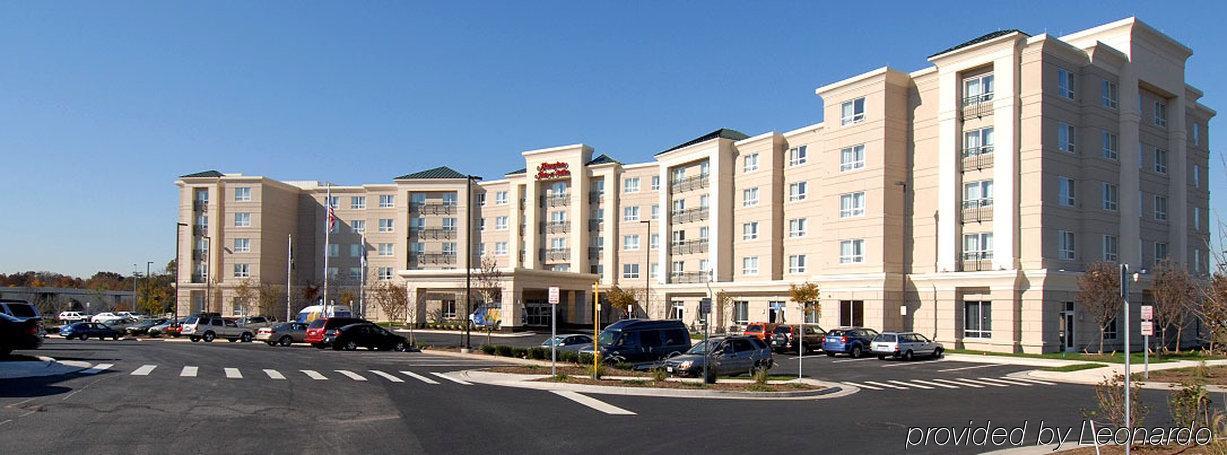 Hampton Inn & Suites Washington-Dulles International Airport Стерлинг Экстерьер фото