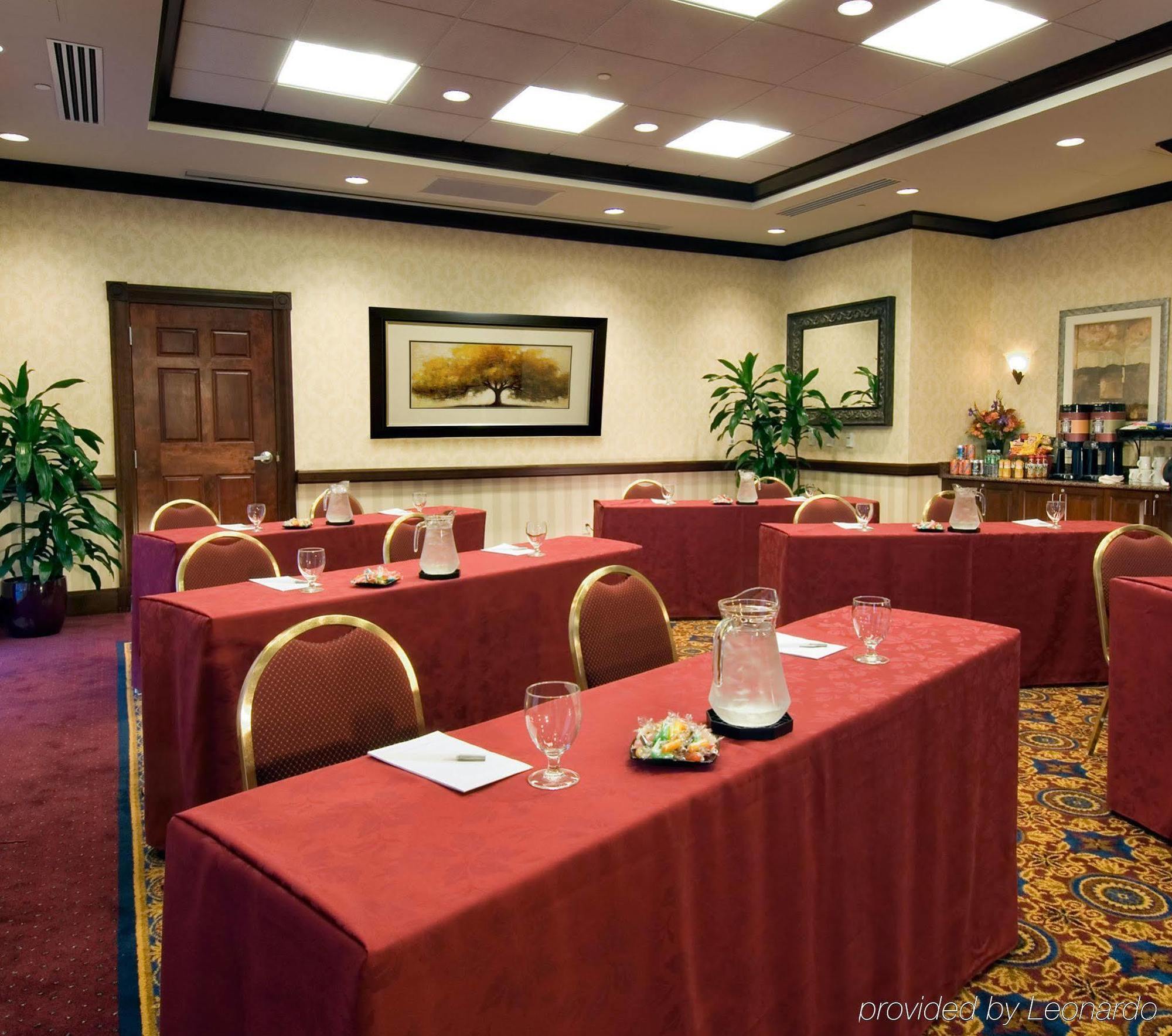 Hampton Inn & Suites Washington-Dulles International Airport Стерлинг Экстерьер фото